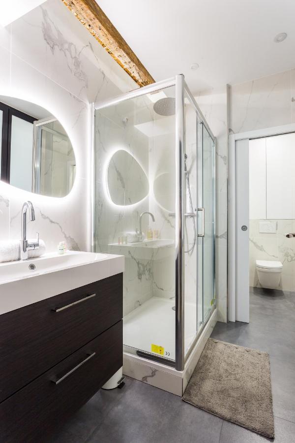 פריז Hsh Saint-Sauveur Luxury Apartment 8P-3Br מראה חיצוני תמונה